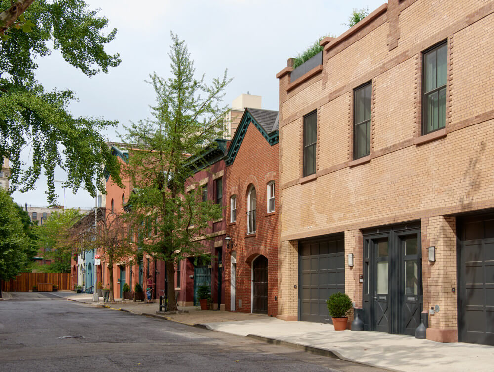 Brooklyn Heights Carriage House, Front Façade by Sherman Architects
