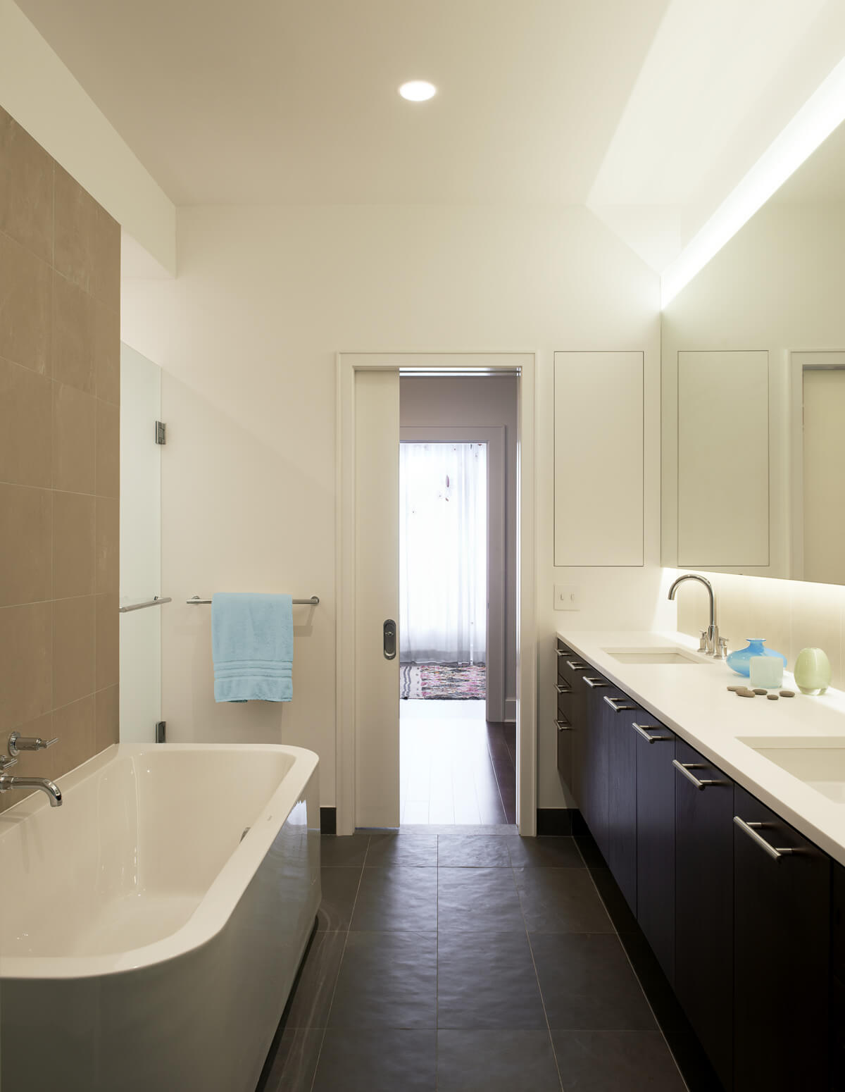 	Brooklyn Heights Brownstone, Bathroom by Sherman Architects