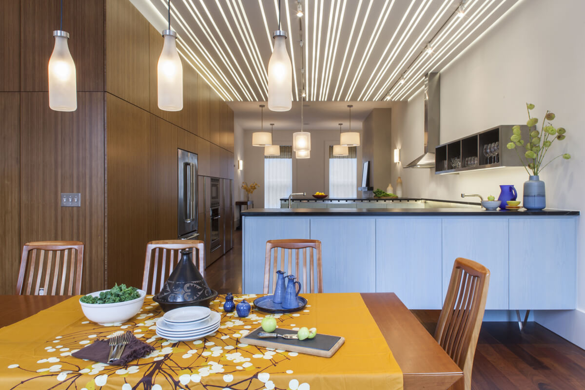 Carroll Gardens Townhouse, Kitchen by Sherman Architects