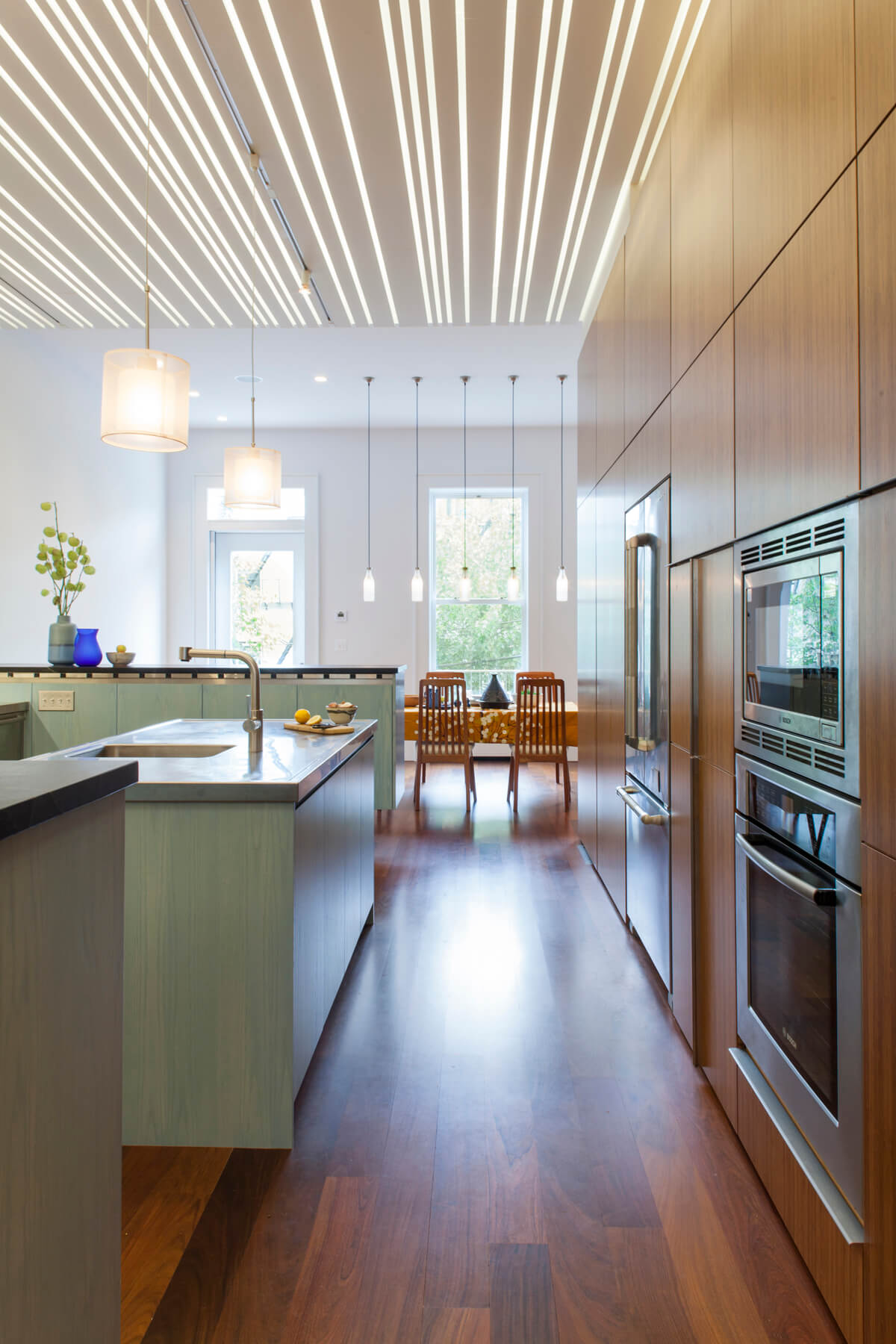 Carroll Gardens Townhouse by Sherman Architects