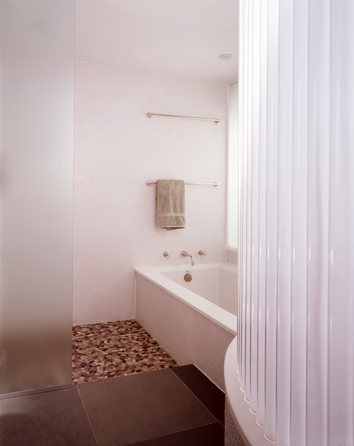 Chelsea Penthouse, Bathroom by Sherman Architects