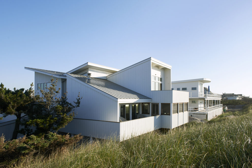 Fire Island House by Delson or Sherman Architects