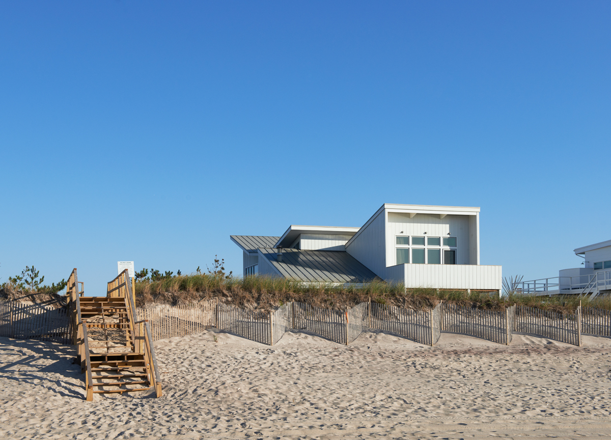 Fire Island House by Sherman Architects