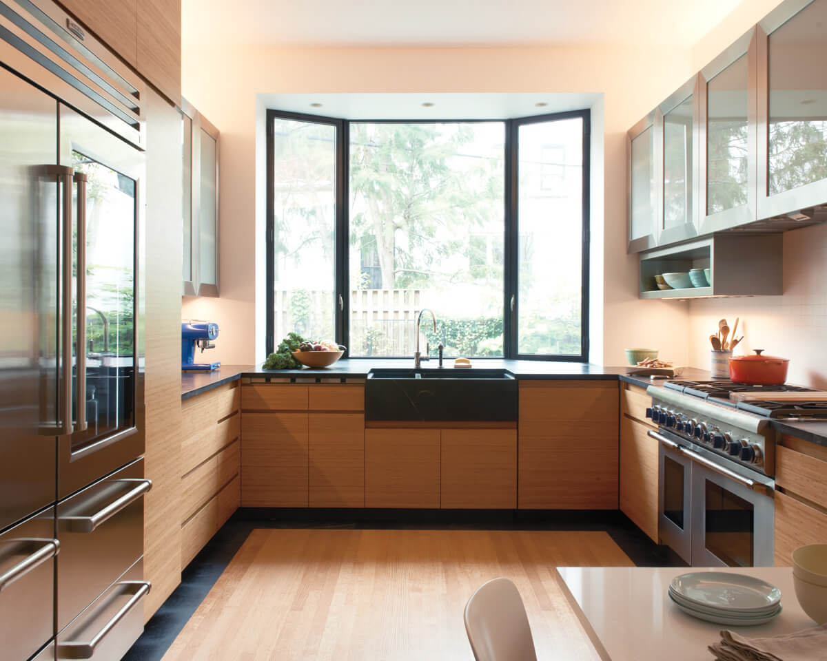 Park Slope Townhouse, Kitchen by Sherman Architects