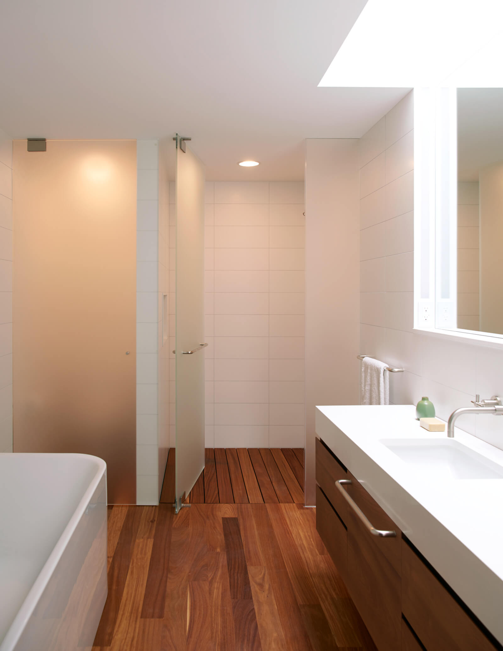 Upper West Side Limestone - primary bathroom