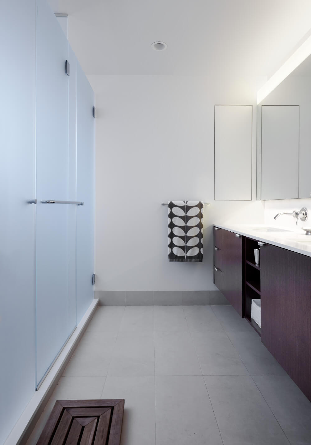 Prospect Heights Addition, Bathroom by Sherman Architects
