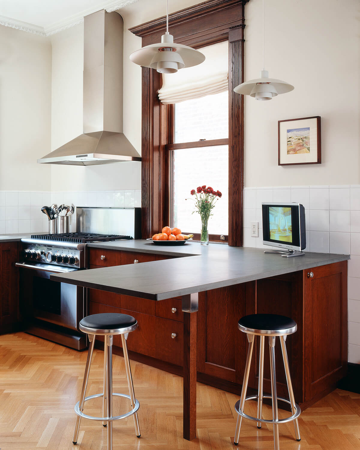 Park Slope Limestone, Kitchen by Sherman Architects