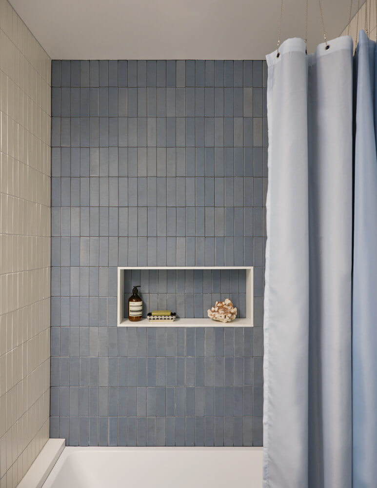Upper East Side Apartment, Bathroom Tile by Sherman Architects