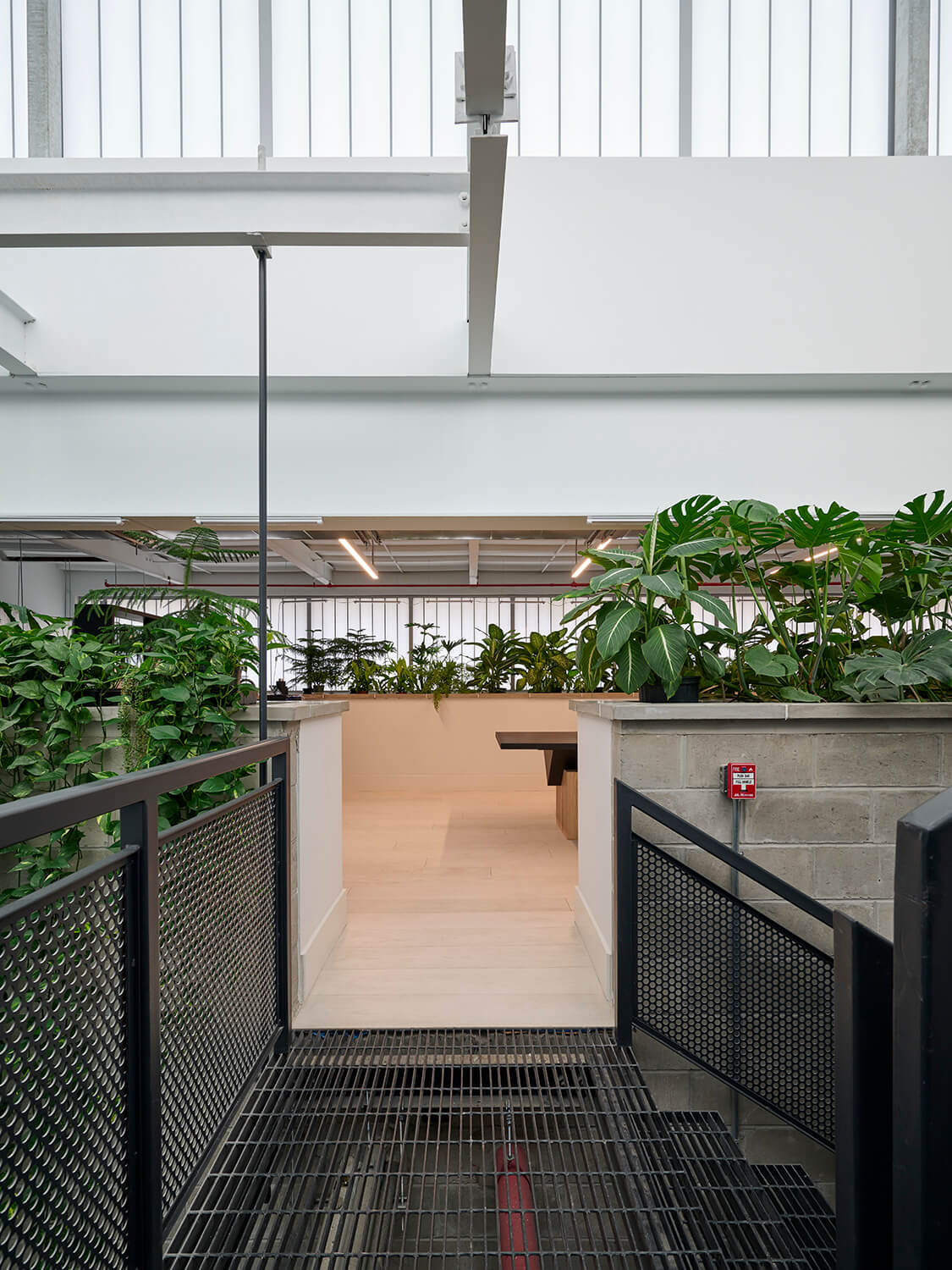 Ex Machina Soundworks by Sherman Architects