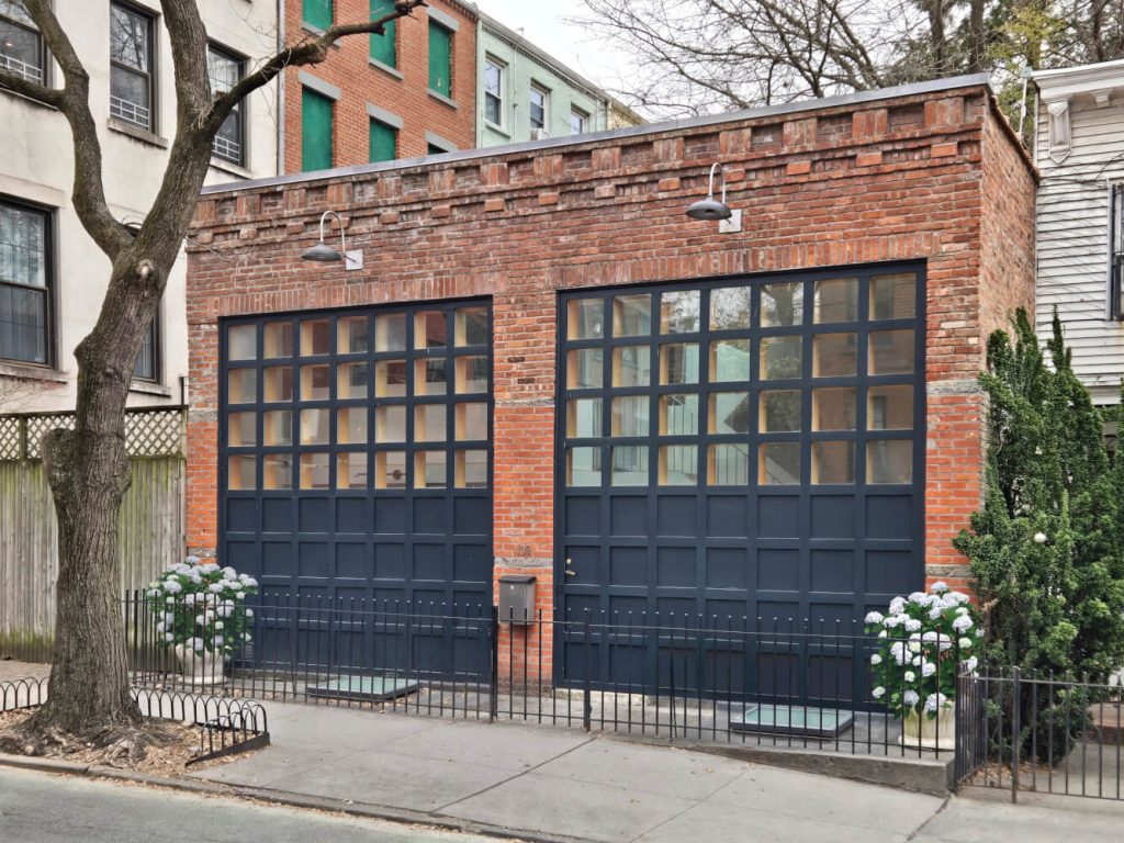 Brooklyn Carriage House - residential facades