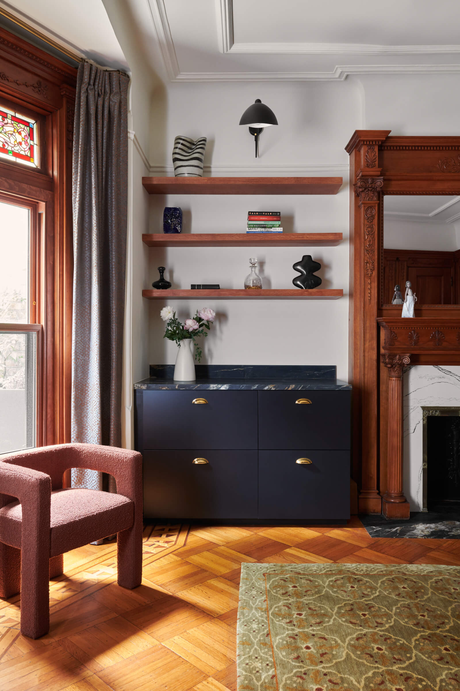 Prospect Heights Row House_wet bar