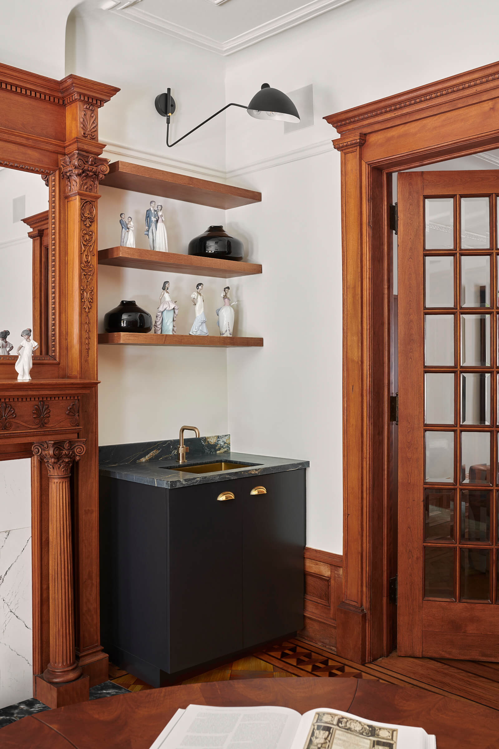 Prospect Heights Row House_wet bar